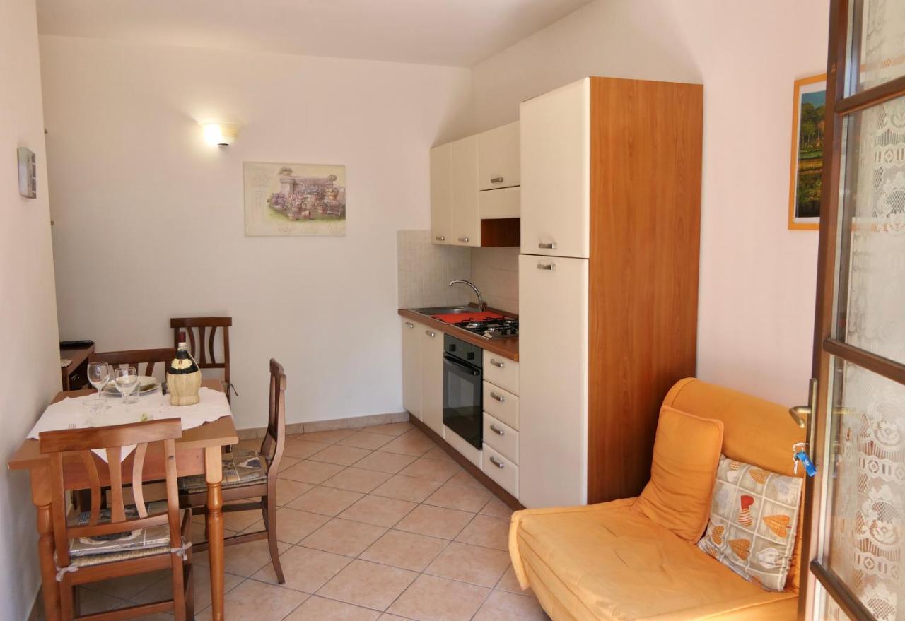 Chalet Elena In Montescudaio, Ground Floor With Fenced Garden Dış mekan fotoğraf